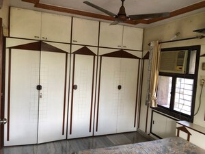 Bedroom in 2 BHK Apartment at Raheja Township, Malad East – for Rent