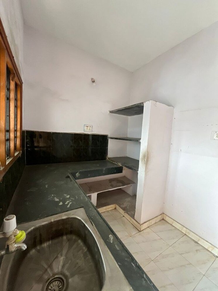 Kitchen, santoshi nagar 3 Bedroom 1300 Sq.Ft. Independent House In Santoshi Nagar Raipur 9834909