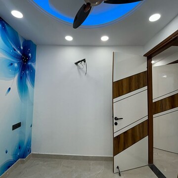 Furnished Amenities in 3 BHK Builder Floor at Govindpuri – for Sale