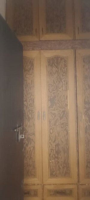  3 BHK Builder Floor at Emaar Emerald Floors Premier, Sector 65 – for Rent