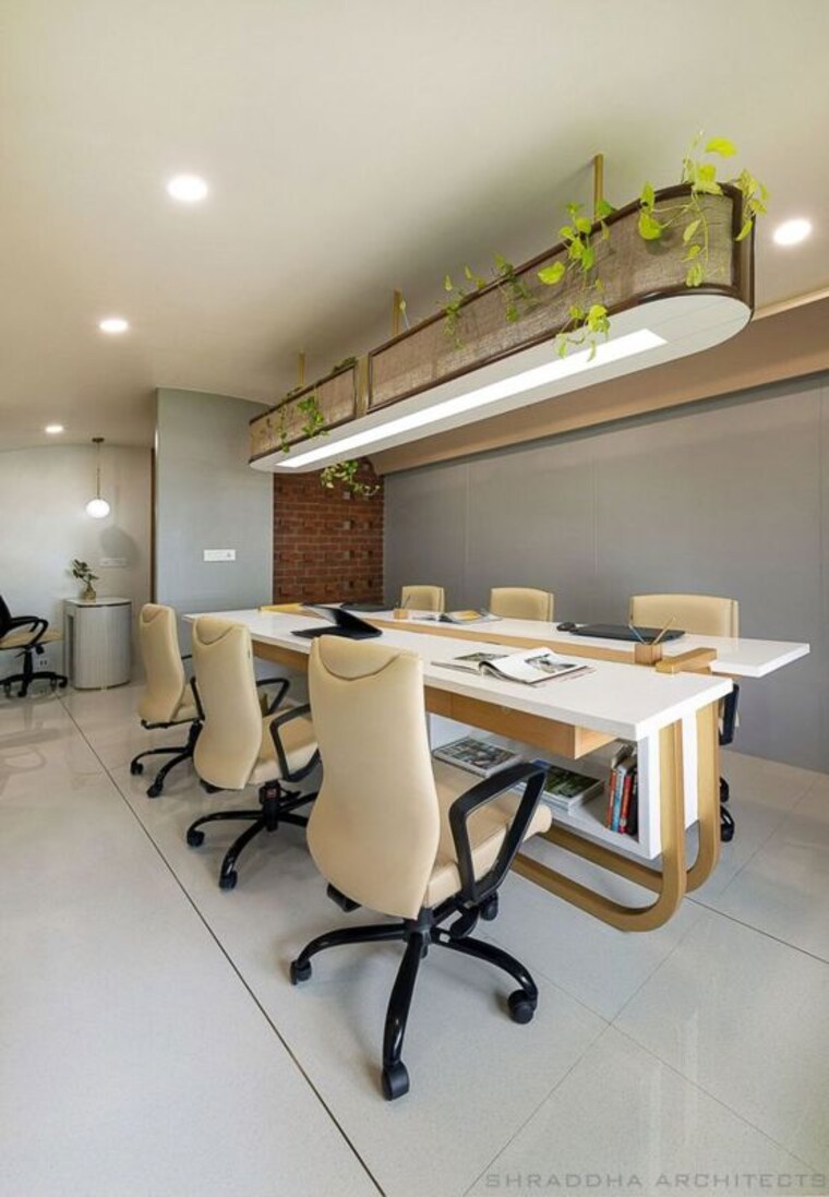 Team Area, wagle industrial estate Commercial Office Space 1760 Sq.Ft. In Wagle Industrial Estate Thane 9830706