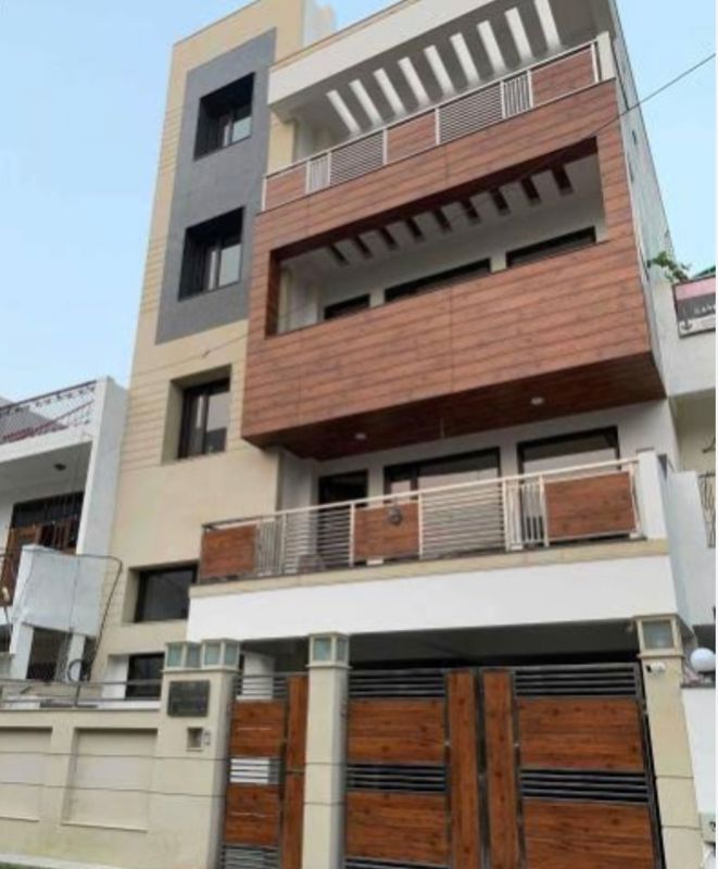 6 BHK Independent House For Sale in Sector 56