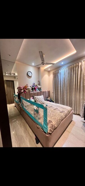 Bedroom in 2 BHK Apartment at Lodha The Park, Worli – for Rent