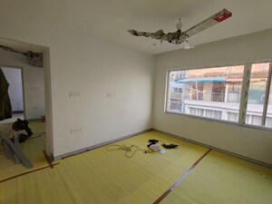 Room in 1 BHK Apartment at Vasant Vihar – for Rent