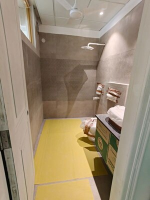 Balcony in 1 BHK Apartment at Vasant Vihar – for Rent