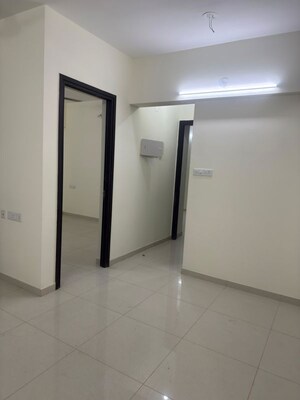 Room in 2 BHK Apartment at Kolte Patil R10, Hinjewadi – for Rent