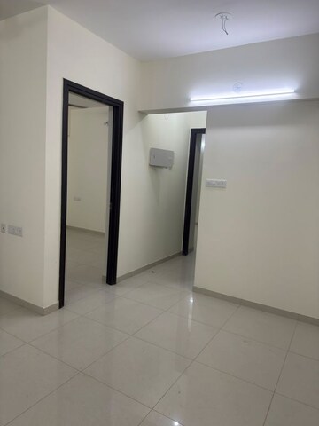 Room in 2 BHK Apartment at Kolte Patil R10, Hinjewadi – for Rent