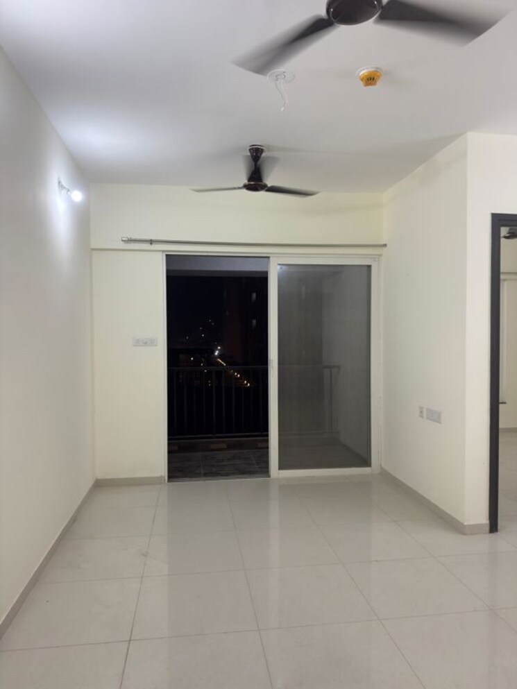 Room, kolte-patil-r10 2 Bedroom 650 Sq.Ft. Apartment In Hinjewadi Pune 9835295