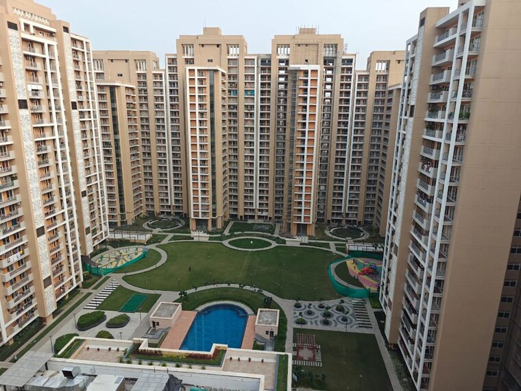 Exterior View, rishita-manhattan 2 Bedroom 905 Sq.Ft. Apartment In Gomti Nagar Lucknow 9835323