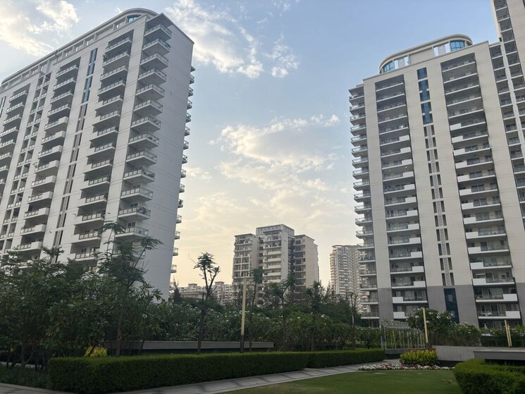 Exterior View, dlf-the-ultima 3 Bedroom 2100 Sq.Ft. Apartment In Sector 81 Gurgaon 9835379