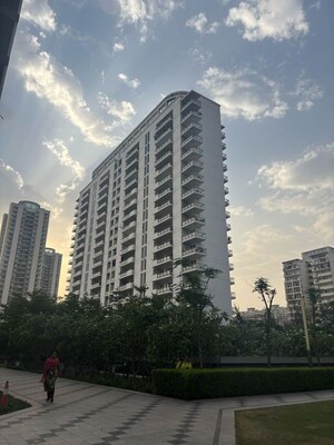 3 BHK Apartment – Exterior View View at DLF The Ultima, Sector 81 - for Sale