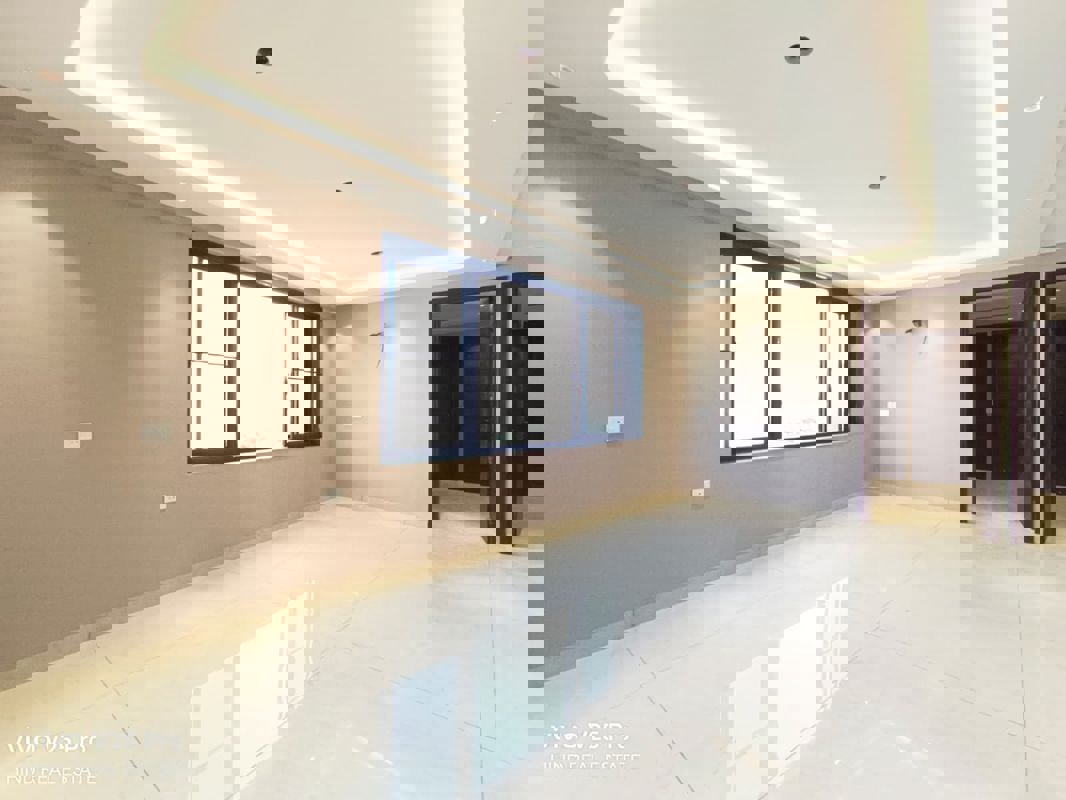 4 BHK Builder Floor For Sale in Sector 4