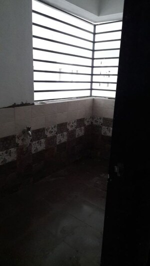 Parking in 2 BHK Apartment at Keshav Leela Polaris, Mundhwa – for Rent