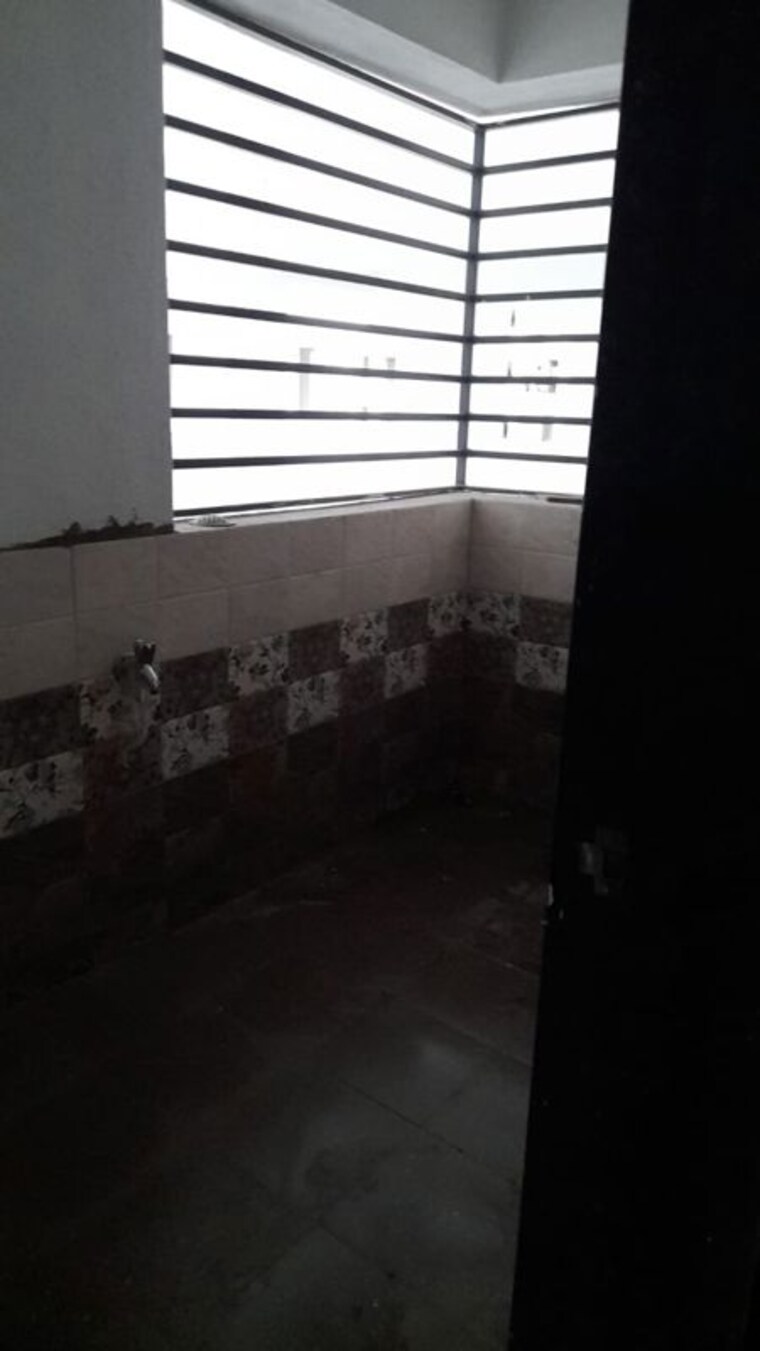  Parking, keshav-leela-polaris 2 Bedroom 1186 Sq.Ft. Apartment In Mundhwa Pune 9835584