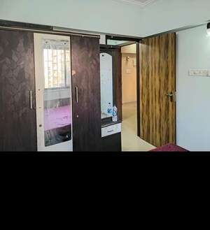 Room in 2 BHK Apartment at Chandanbala Kutir CHS, Vile Parle East – for Rent