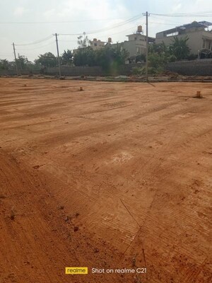  Plot For Sale in Iggalur