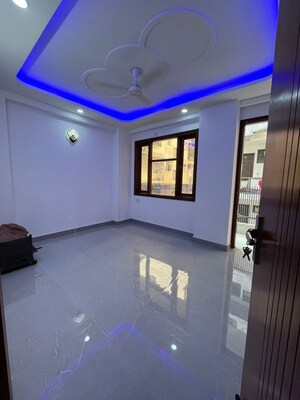 Room in 2 BHK Builder Floor at Panchsheel Vihar – for Rent