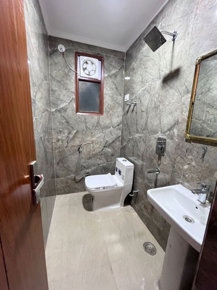 Bathroom, panchsheel vihar 2 Bedroom 1268 Sq.Ft. Builder Floor In Panchsheel Vihar Delhi 9835723