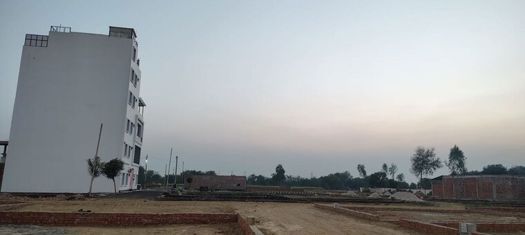 undefined, mohanlalganj  2000 Sq.Ft. Plot In Mohanlalganj Lucknow 9835814
