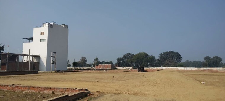 undefined, mohanlalganj  2000 Sq.Ft. Plot In Mohanlalganj Lucknow 9835814
