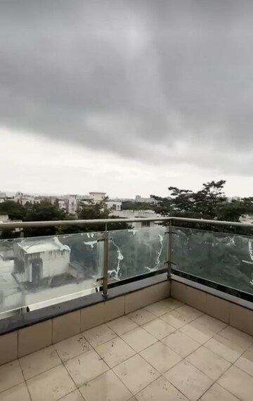 Kitchen in 3 BHK Builder Floor at Hadapsar Gaon – for Sale