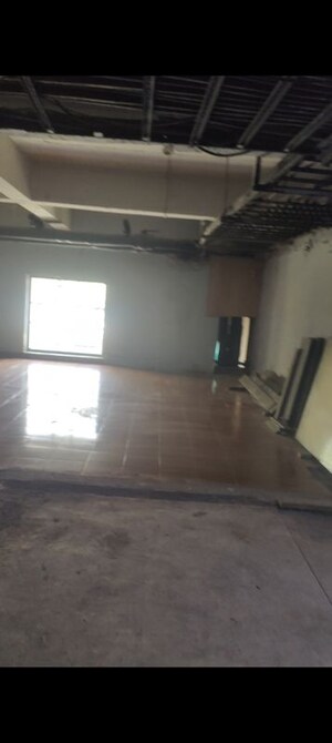  Office Space For Rent in Malad West