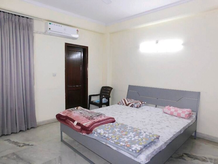 Bedroom, hauz khas 2 Bedroom 2196 Sq.Ft. Builder Floor In Hauz Khas Delhi 9836325