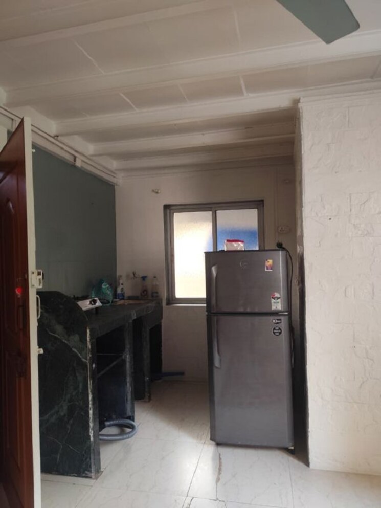 Kitchen, bandra west 1 Bedroom 500 Sq.Ft. Apartment In Bandra West Mumbai 9836311