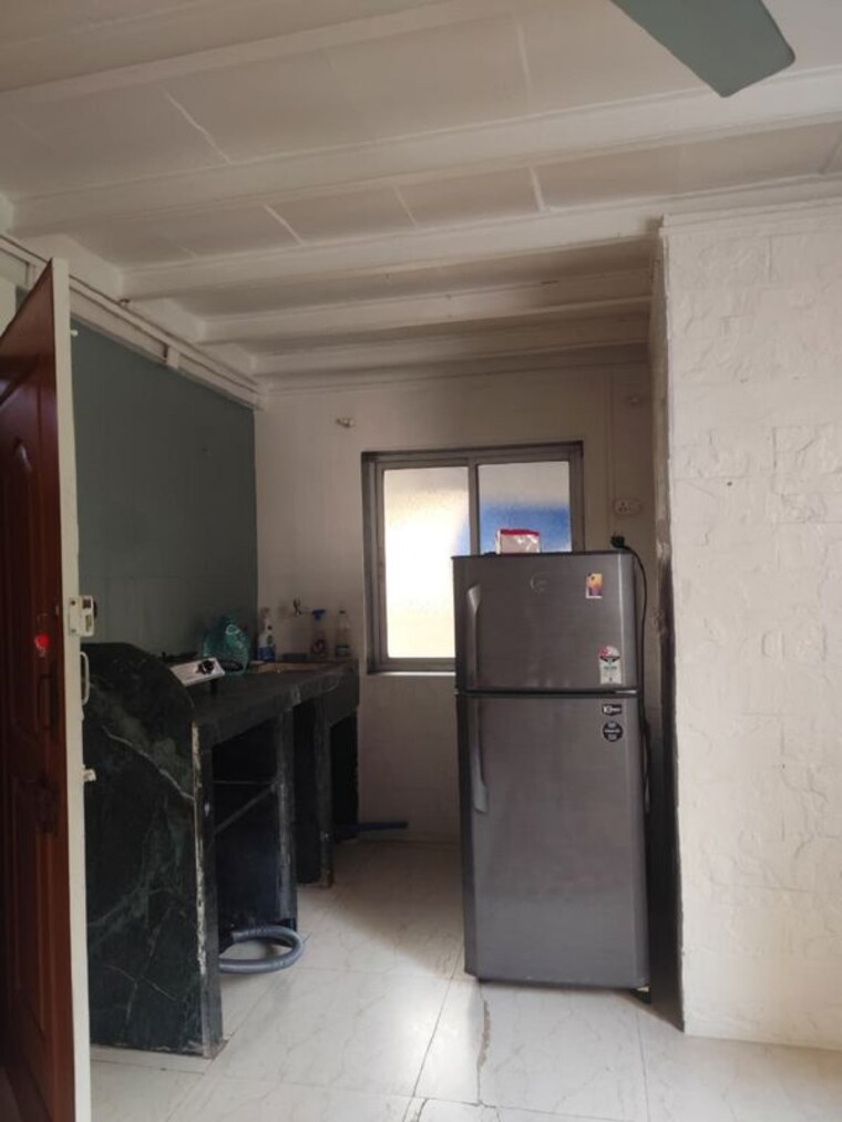 Kitchen, bandra west 1 Bedroom 500 Sq.Ft. Apartment In Bandra West Mumbai 9836311