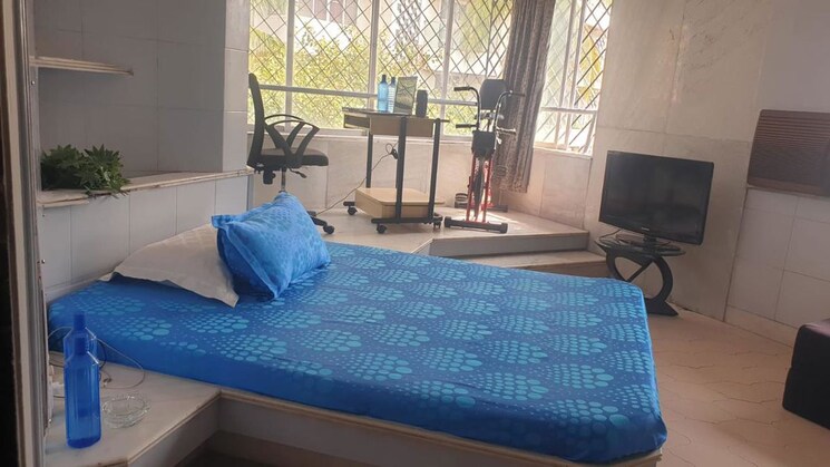 Bedroom, palm-crest-chs 3 Bedroom 1500 Sq.Ft. Apartment In Bandra West Mumbai 9836315