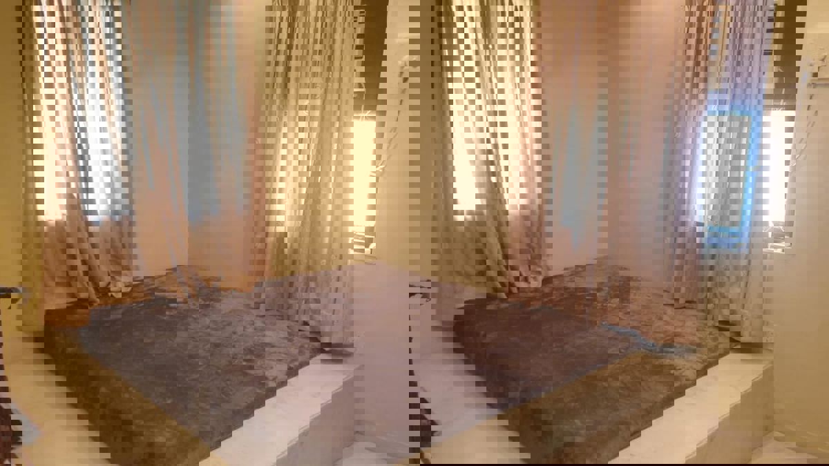 3 BHK 1500 Sq.Ft. Apartment in Palm Crest CHS