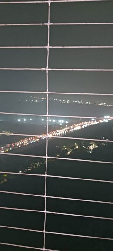 2 BHK Apartment For Rent in Rustomjee Urbania Azziano, Thane West