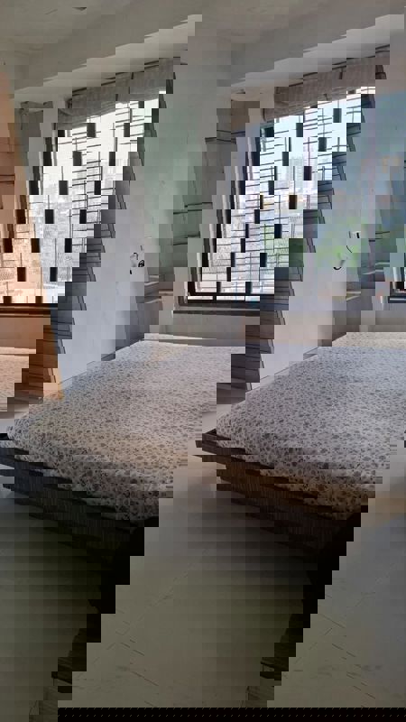 2 BHK Apartment For Rent in Vasant Valley Complex