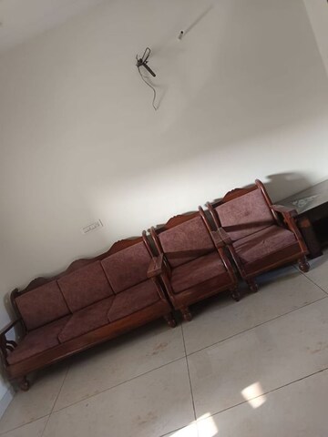 2 BHK Apartment For Rent in Penta Homes, Vip Road