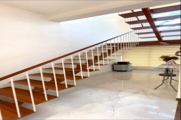 Staircase in 5 BHK Independent House at Chalakudy – for Sale