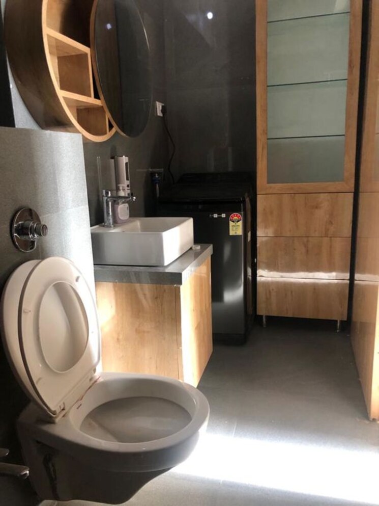 Bathroom, fair-view-apartment 1 Bedroom 450 Sq.Ft. Apartment In Chembur Mumbai 9836308