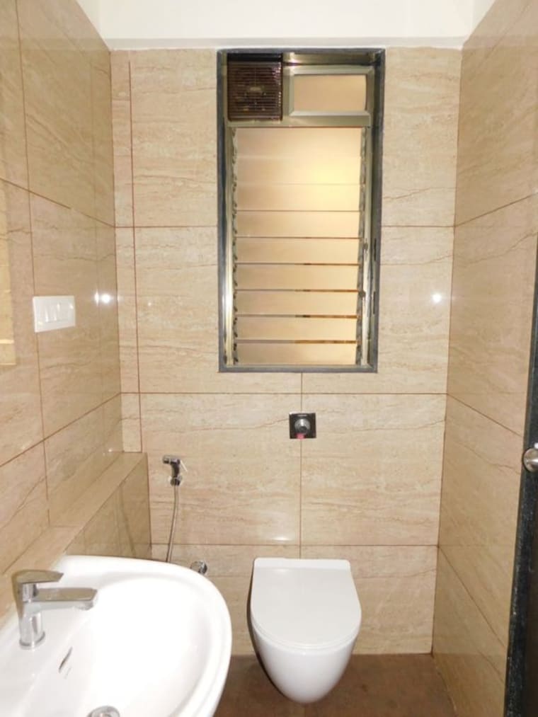 Bathroom, chandak-34-park-estate 2 Bedroom 617 Sq.Ft. Apartment In Goregaon West Mumbai 9834252