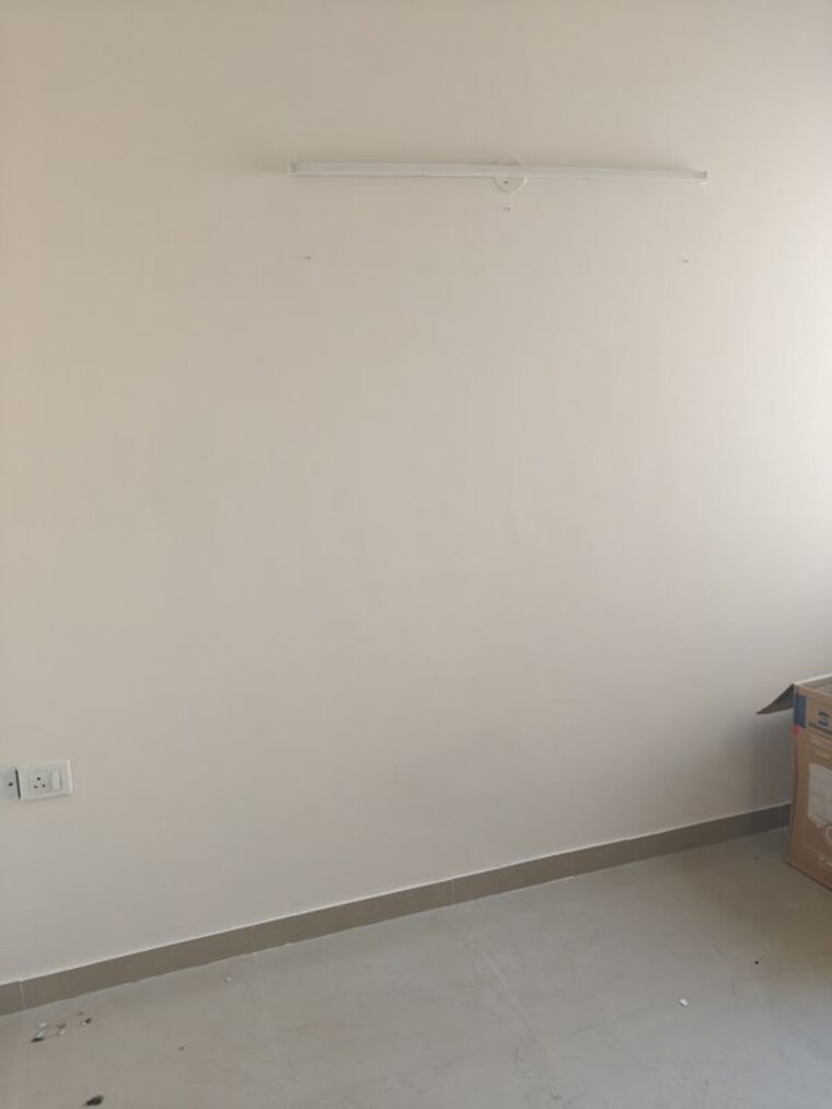 undefined, shree-vardhman-green-court 2 Bedroom 690 Sq.Ft. Apartment In Sector 90 Gurgaon 9836383