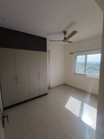 Room in 3 BHK Apartment at Salarpuria Sattva Park Cubix, Devanahalli – for Rent