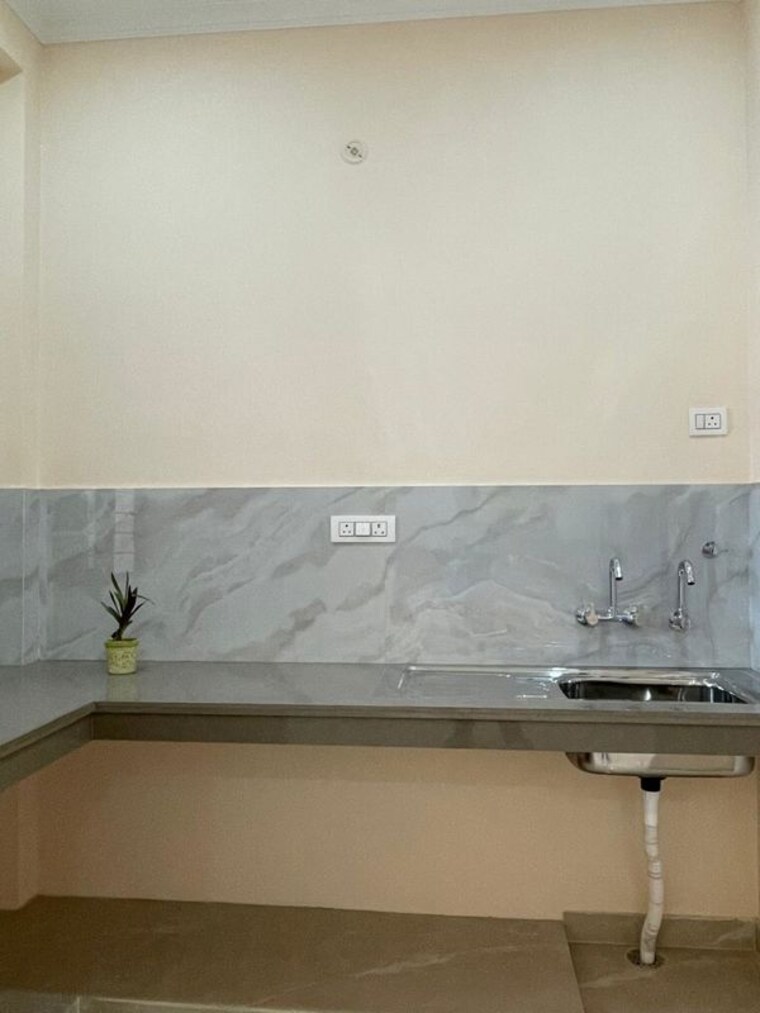 Kitchen, arsha-madhav-greens 3 Bedroom 1744 Sq.Ft. Independent House In Gomti Nagar Lucknow 9836393