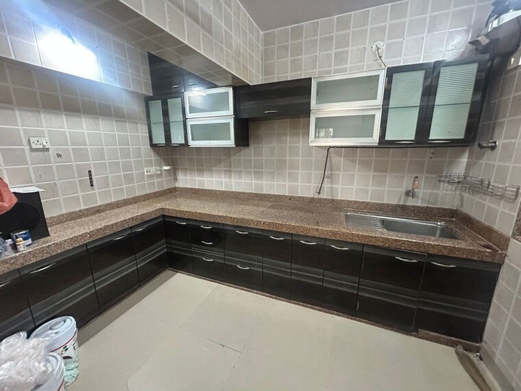 Kitchen, sunder nagar 3 Bedroom 1100 Sq.Ft. Apartment In Sunder Nagar Mumbai 9836341