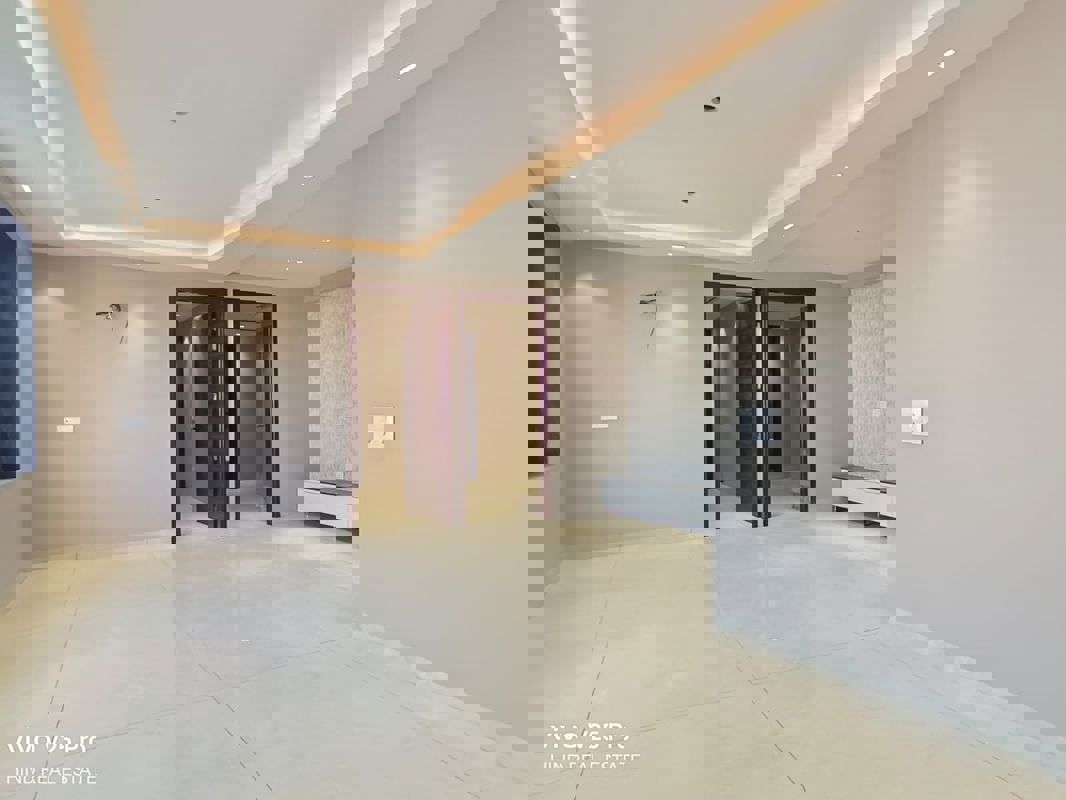 4 BHK Builder Floor For Sale in Sector 4