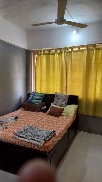 Bedroom in 1 BHK Apartment at Bandra West – for Rent
