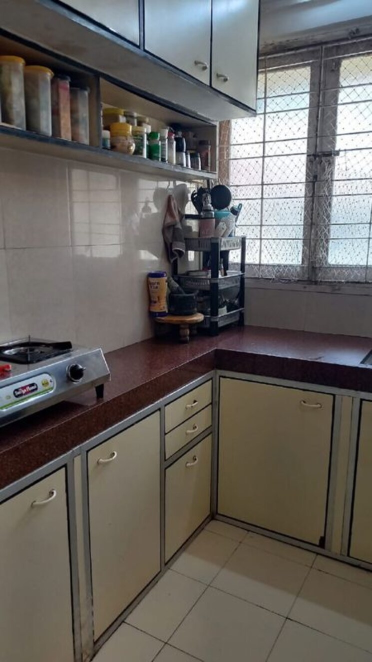 Kitchen, bandra west 1 Bedroom 500 Sq.Ft. Apartment In Bandra West Mumbai 9836455