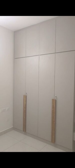 Furnished Amenities in 3 BHK Apartment at Prestige Finsbury Park Regent, Bagaluru – for Rent