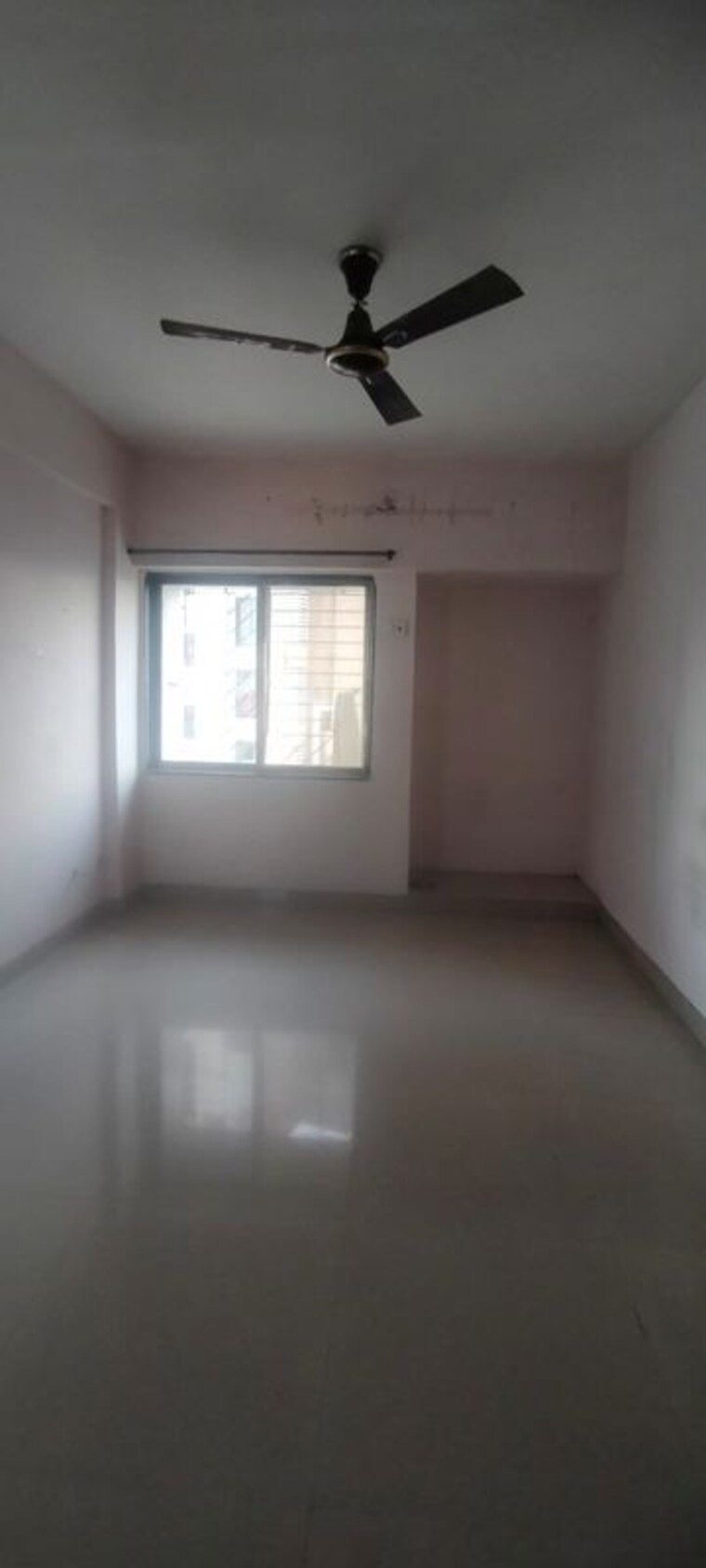 Room, haware-estate 2 Bedroom 700 Sq.Ft. Apartment In Kasarvadavali Thane 9836689