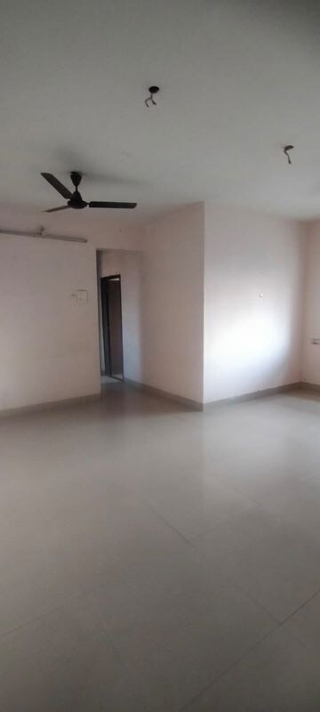 Room in 2 BHK Apartment at Haware Estate, Kasarvadavali – for Sale