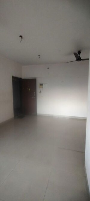 2 BHK Apartment For Sale in Haware Estate, Kasarvadavali