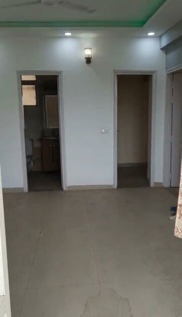 Room in 3 BHK Apartment at Stellar Jeevan, Sector 1 Greater Noida – for Sale