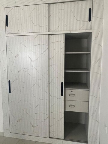 Bathroom in 2.5 BHK Apartment at Smart World Gems, Sector 89 – for Rent